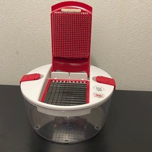 Genius Salad Chopper Cutting Set